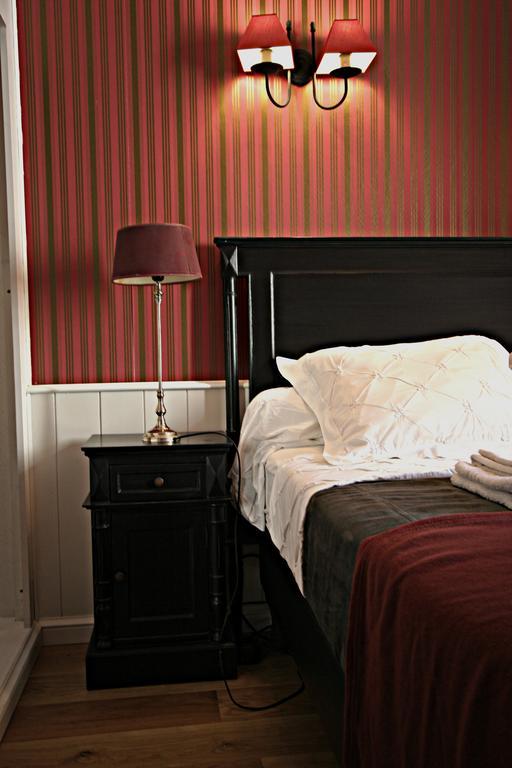 Parisinteriorsrentals - Beautiful Le Marais Notre Dame Appartement Exteriör bild